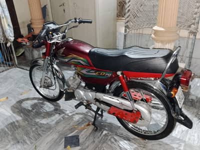 Honda CD 70 2022 Model 17100 km Driven