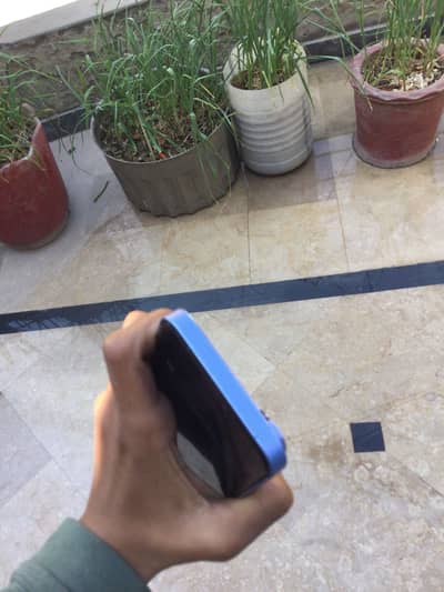 Iphone xr convrt 16 64gb mdm dual sim chla rha ha