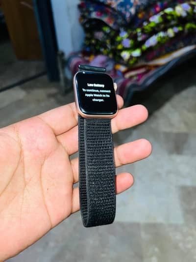 apple watch series 4