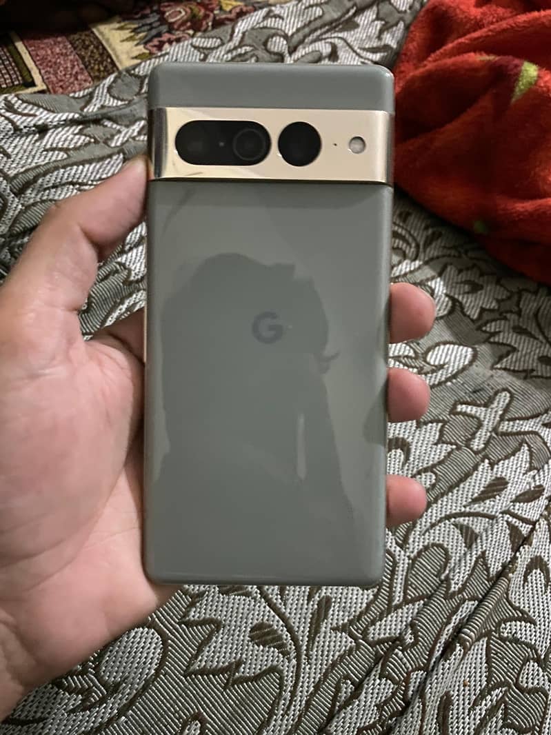 Google Pixel 7 Pro 0