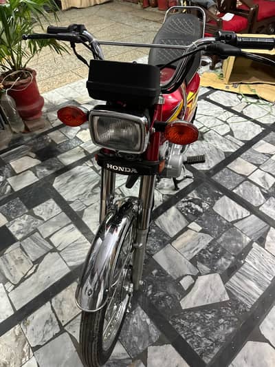 Honda 125 21 model good condition