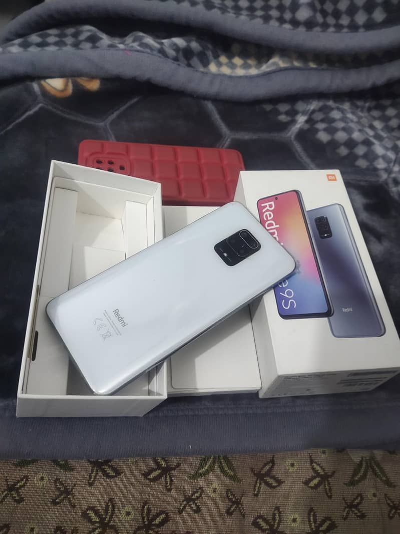 Redmi note 9s 8/128 0