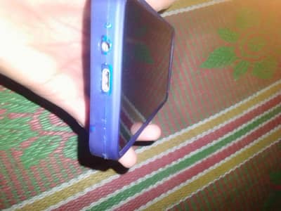 it's a mobile Tecno spark 6 go