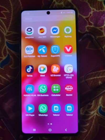 Samsung galaxy a71  Ram ROM 8/128