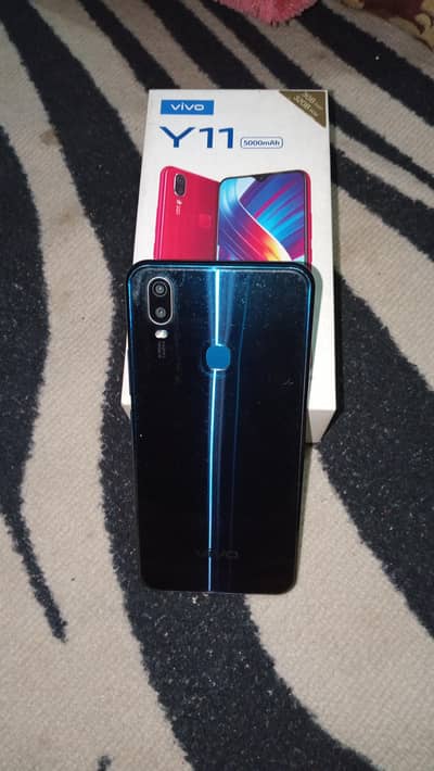 vivo y11 3gb ram 32 storage