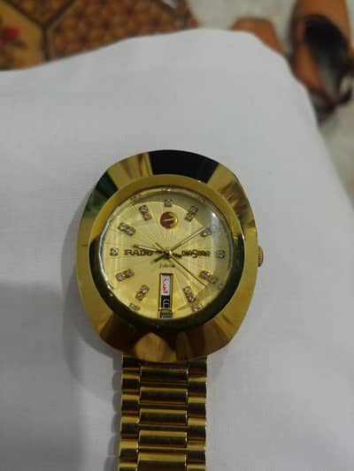 bil kul new ha bas 2 month used ha