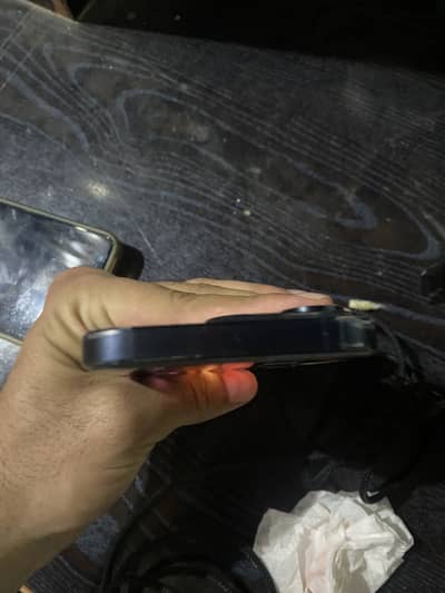 Iphone 15 pro non pta