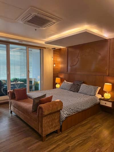 1 Bedroom Luxury Furnished Apartment is Available for Rent in Bahria Town Lahore