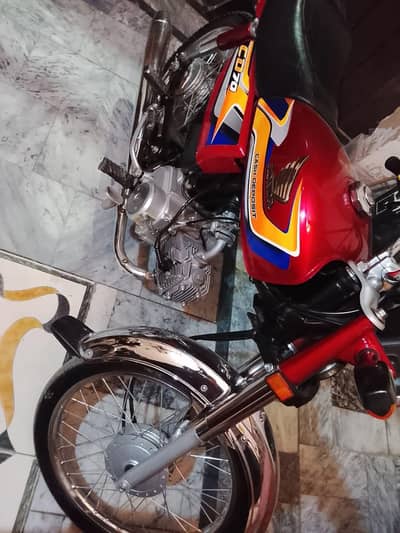 HONDA CD 70 2024/2025