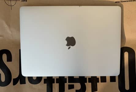 Apple MacBook Pro 13-inch (2020) – Apple M1