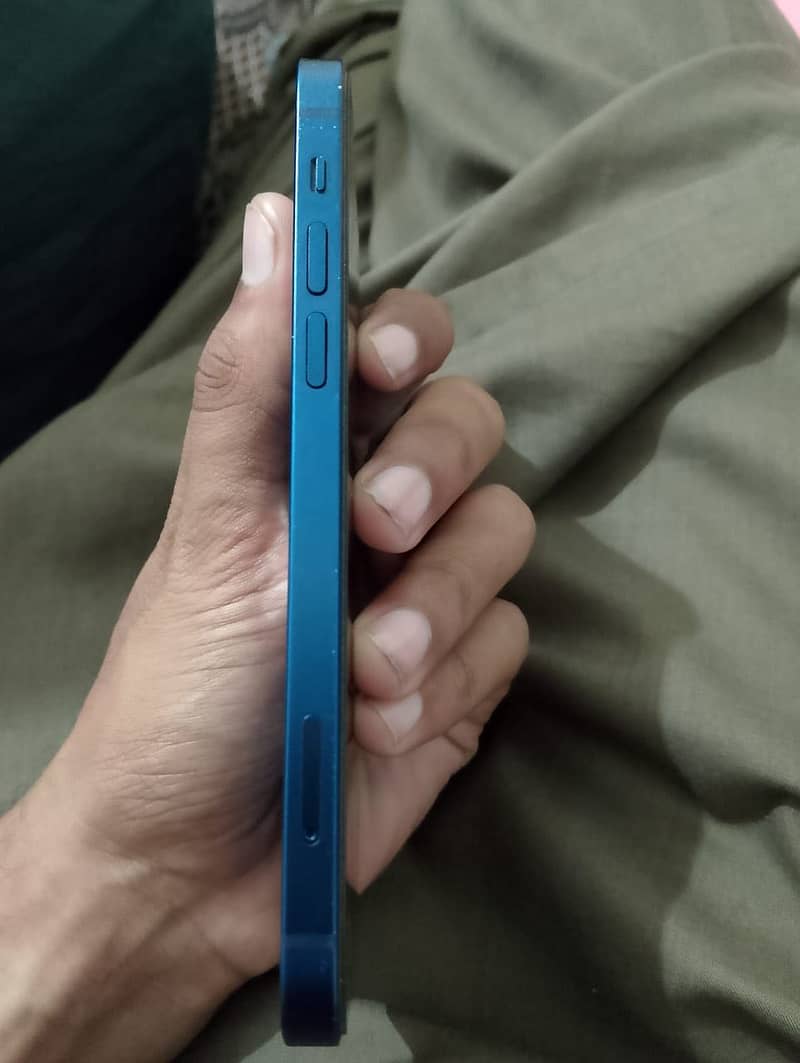 Iphone 12 128gb Attock 1