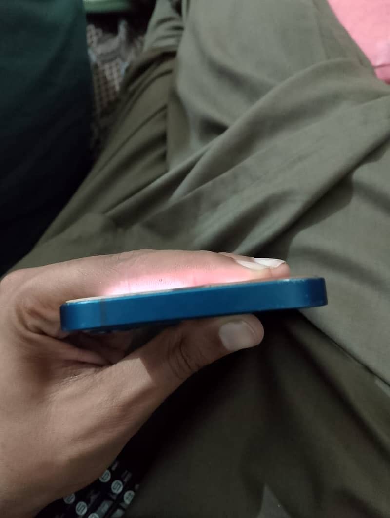 Iphone 12 128gb Attock 5