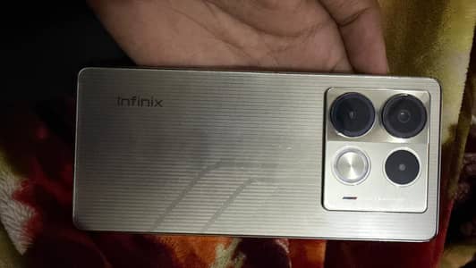 Infinix note 40