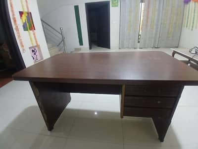 Office Table | Used | 8/10 Condition