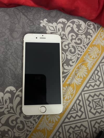 iPhone 6s best quality and used by one hand