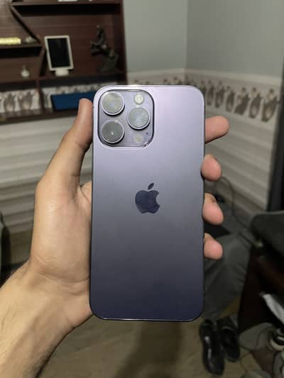 14 pro max for sale 9/10 condition