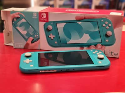 Nintendo Switch Lite 128GB  + 15 Games Installed