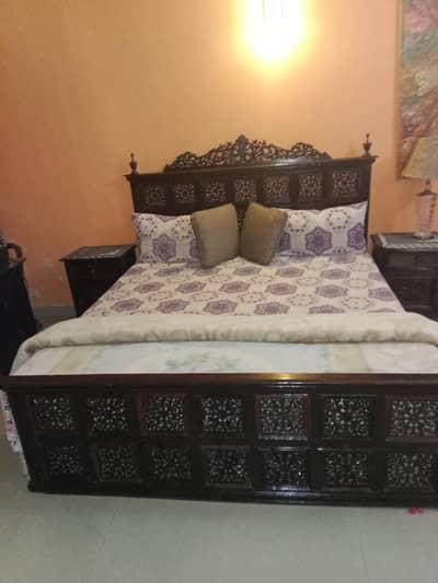 Pure Sheesham Chinioti Bed Set (4 Pcs)