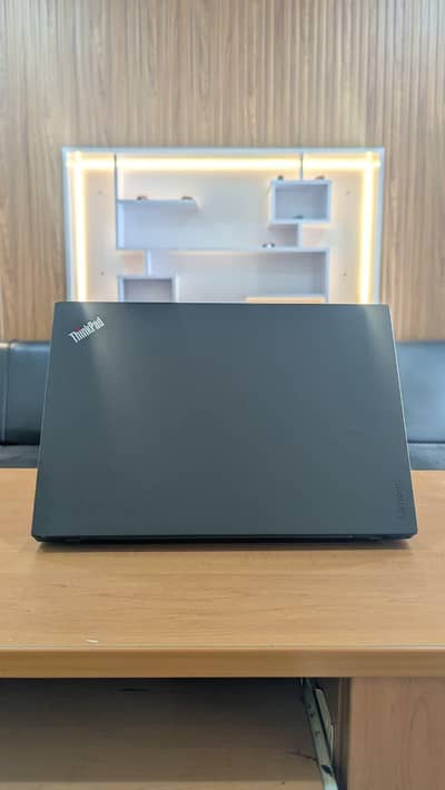 Lenovo ThinkPad X270 | Core i5 7th Gen | 8GB DDR4 RAM | 128GB SSD NVME