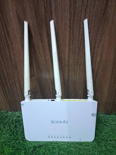 Tenda F3 Wifi Router 3 Antennas