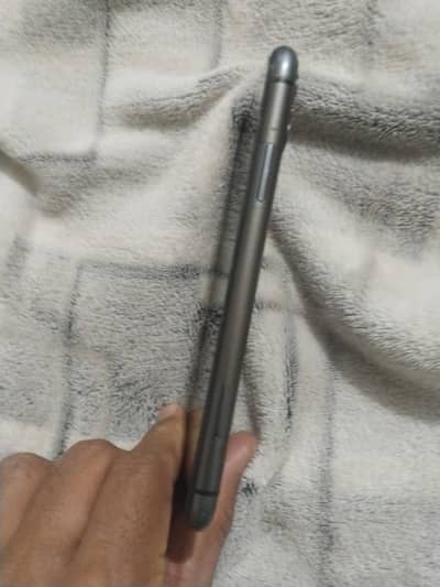 I phone 11 excellent condition