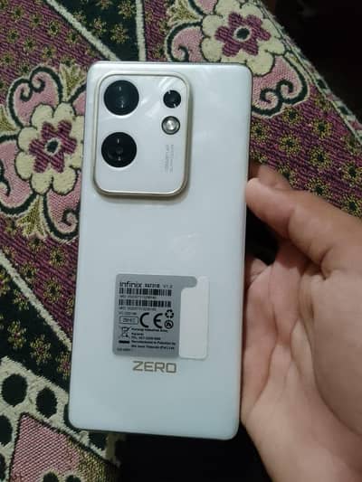 infinix zero 30 white colour