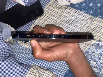 I phone 13 pro 88 health 10/10