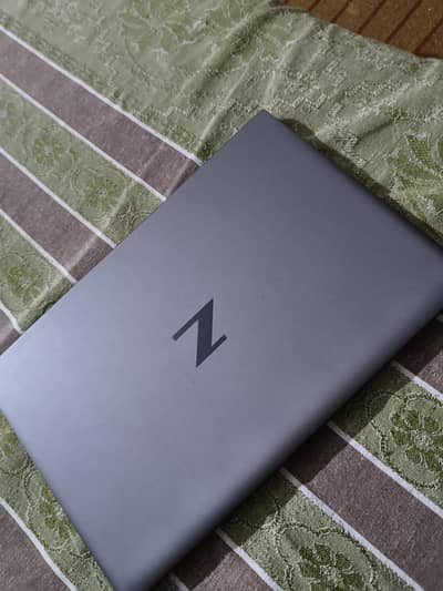 HP zbook firefly 14 inch i7 10 gen