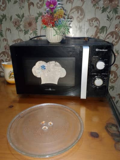 Dawlance Microwave