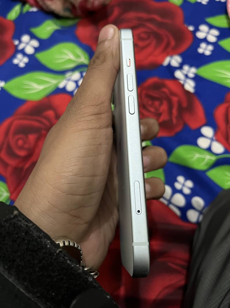 iPhone 15 MDM 2