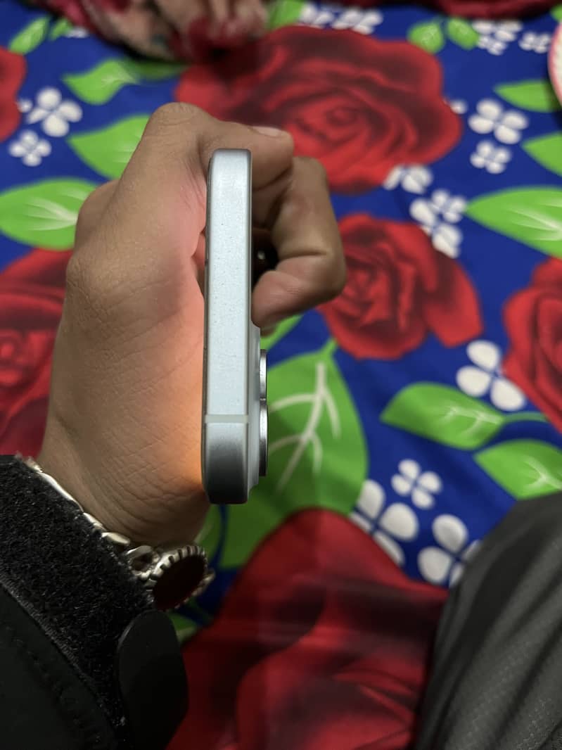 iPhone 15 MDM 5