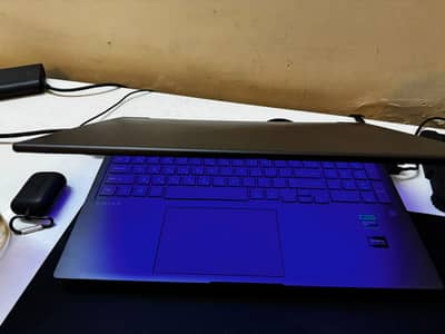 HP victus 16 with 4070 and 165hz screen