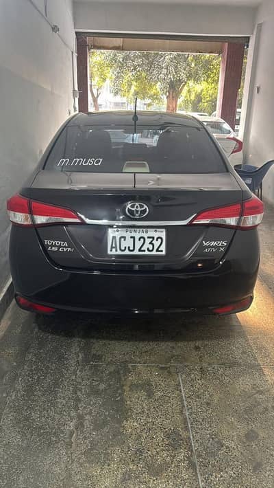Toyota yaris 2021 1.5 full option