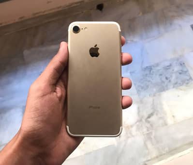 Apple IPhone 7 Factory Unlocked All Okay Urgent Sale