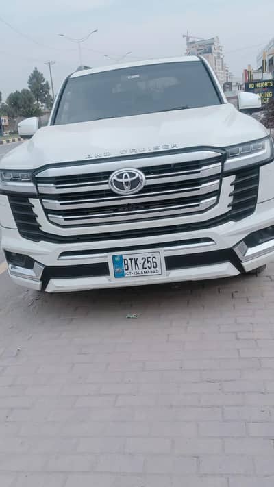 Toyota Land Cruiser V8 2003 Modified 2023 Excellent Condition