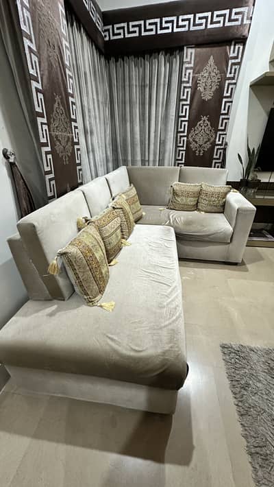 Selling sofa and a coffee table