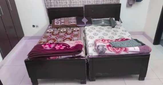 25k rent First floor