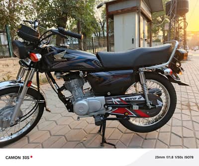 Honda 125 Just like new 2025 Model