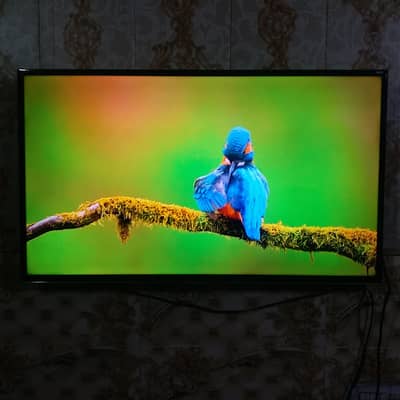 ORIGINAL SAMSUNG UHD smart LED