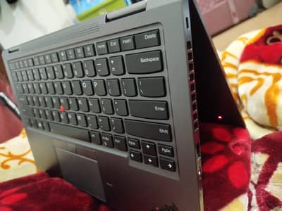 Lenovo ThinkPas x1 Yoga 4th gen 360 rotatable  i5 8th Generation