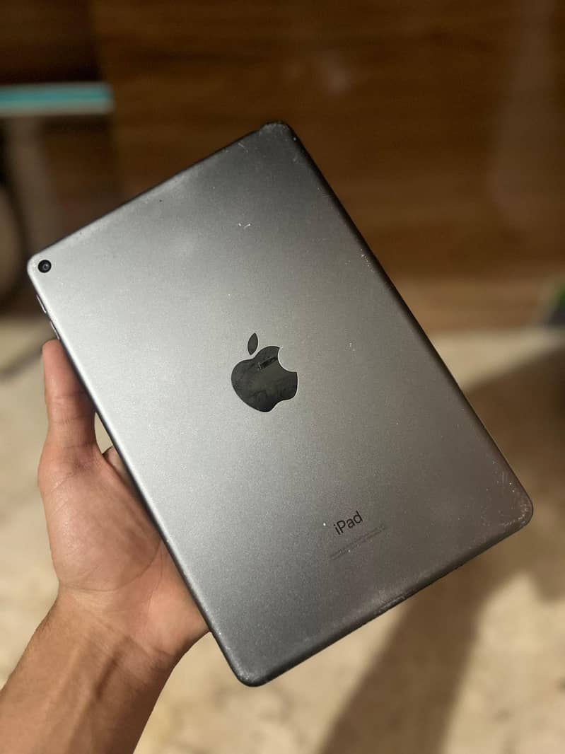 IPAD MINI 5 4