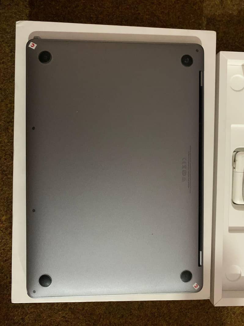 MacBook pro M2 2