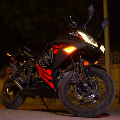 Kawasaki Ninja 250R 2025