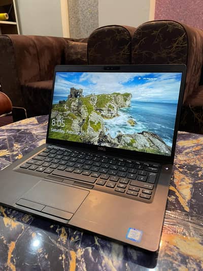 dell laptop i5 8th gen 8/256 SSD