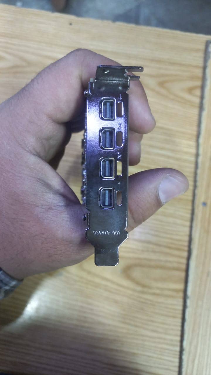 Nvidia Quadro P620 2