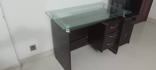 Study / office table (Urgent sale )