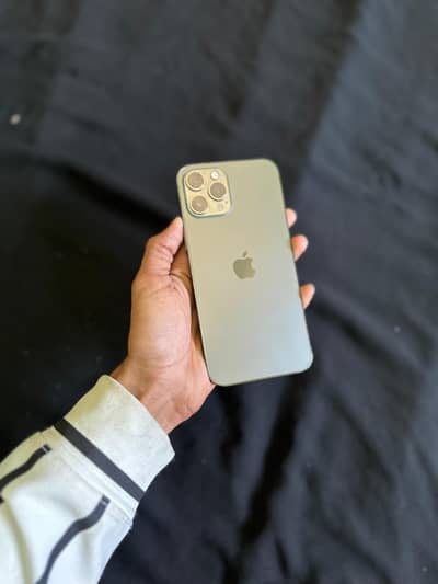 Iphone 12 pro max 256 (dual approved)