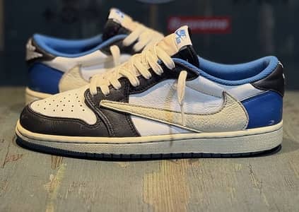 Jordan 1 low fragment