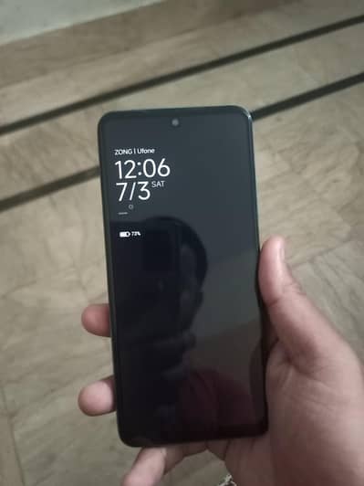 I'm selling my phone only penal change but Acha wala laga hua hair