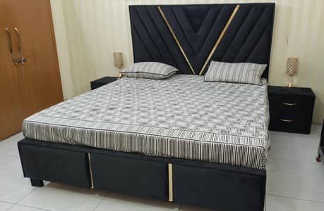 Bed Set / Double Bed Set/ Beds / Furniture